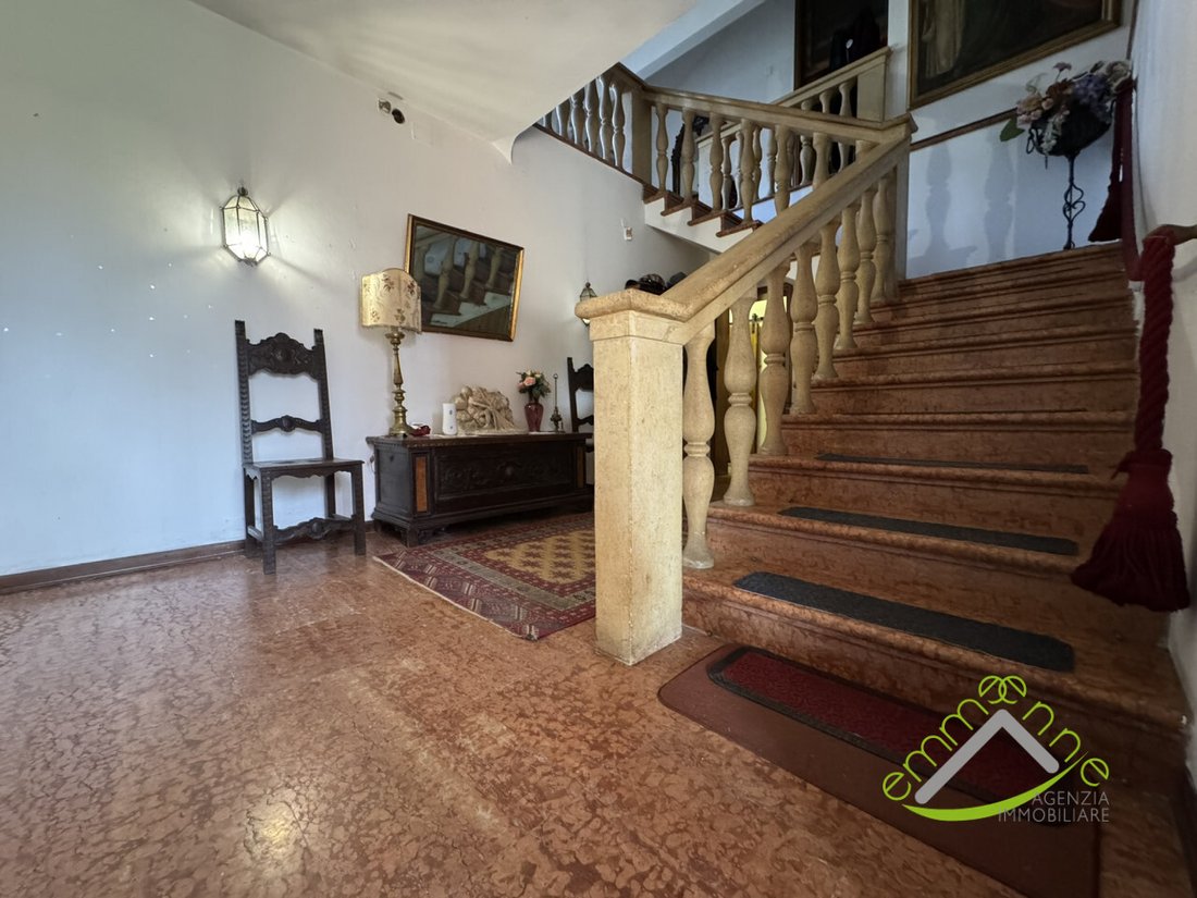 Villa in Mirano, Veneto, Italy 3 - 17667178