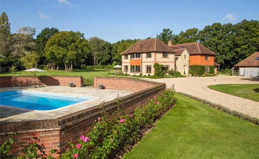 House in Kirdford, England 1
