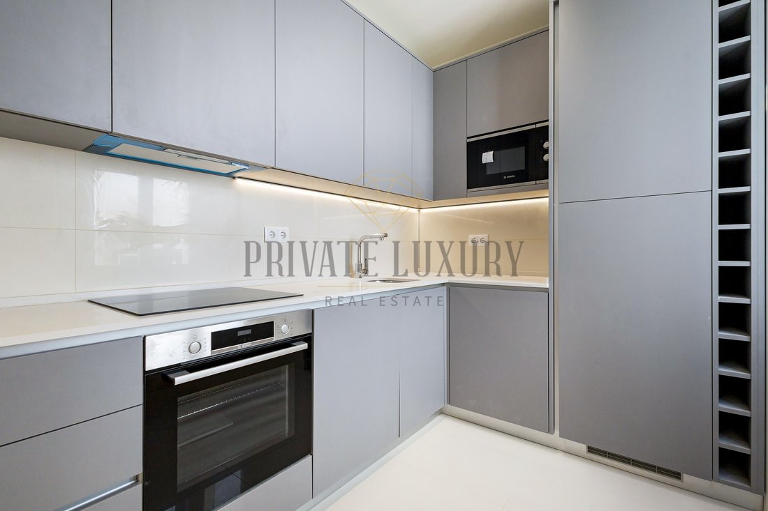 Apartment in Misericordia, Lisbon, Portugal 5 - 17666904
