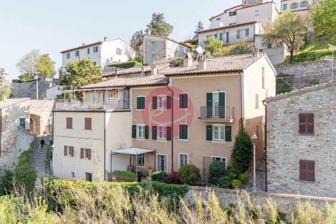 House in Verucchio, Emilia-Romagna, Italy 3 - 17667172