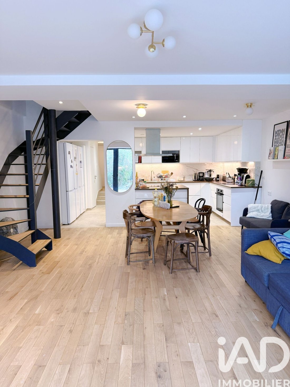 Carnot, Romainville, France 1 - 17398822