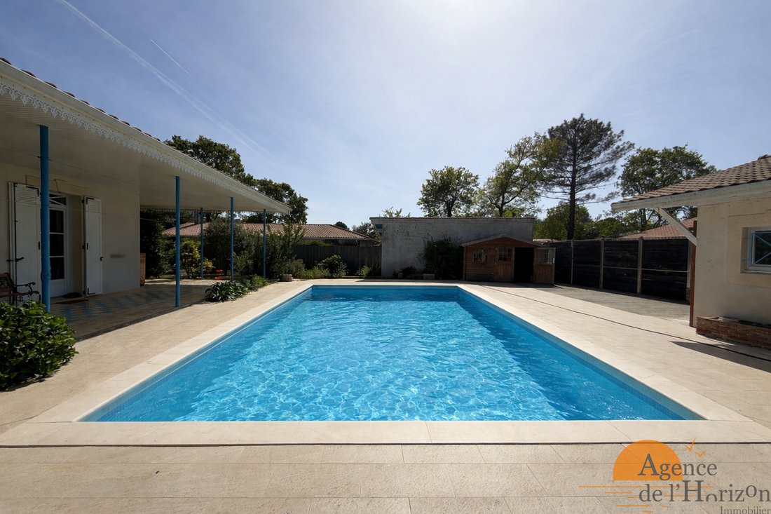 House in Nord Est, Andernos-les-Bains, France 1 - 17663402