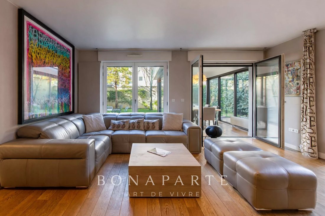 Apartment in Vaillant-Sembat, Boulogne-Billancourt, France 3 - 17663986
