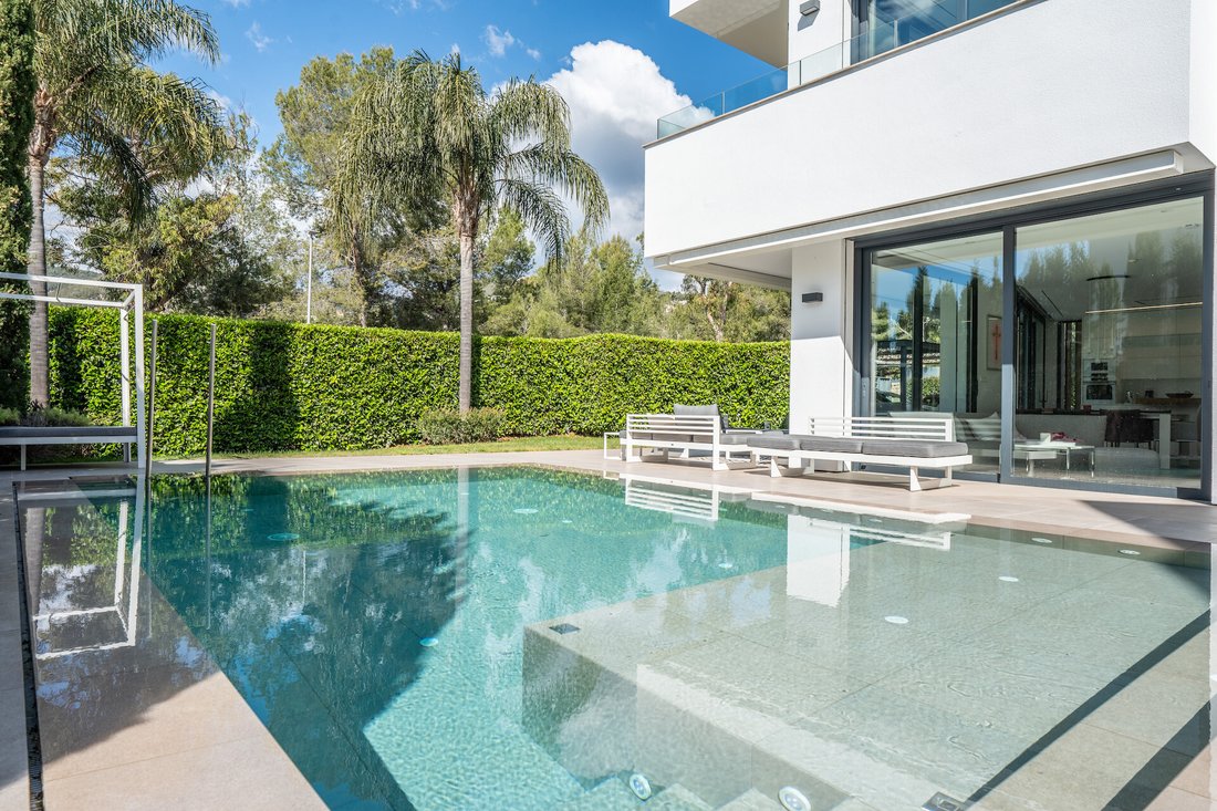 Villa in Son Vida, Palma, Balearic Islands 2 - 17663933