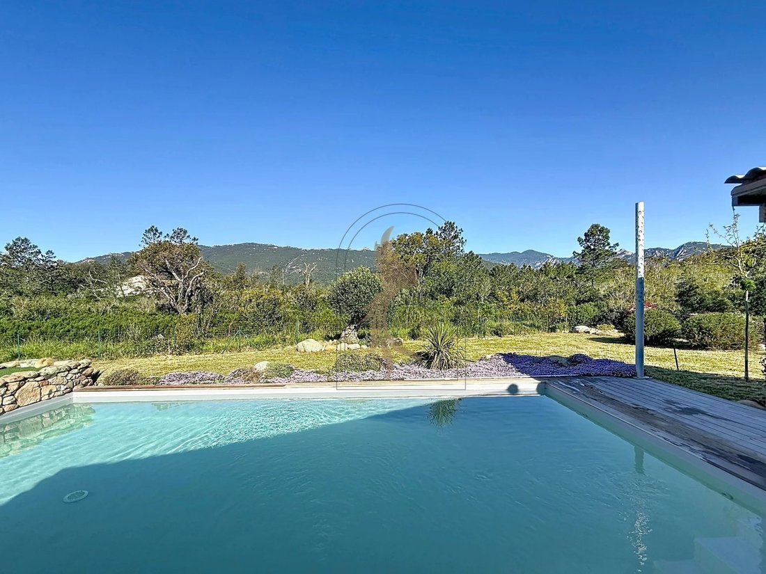 Villa in Porto-Vecchio, Corsica, France 2 - 17663765