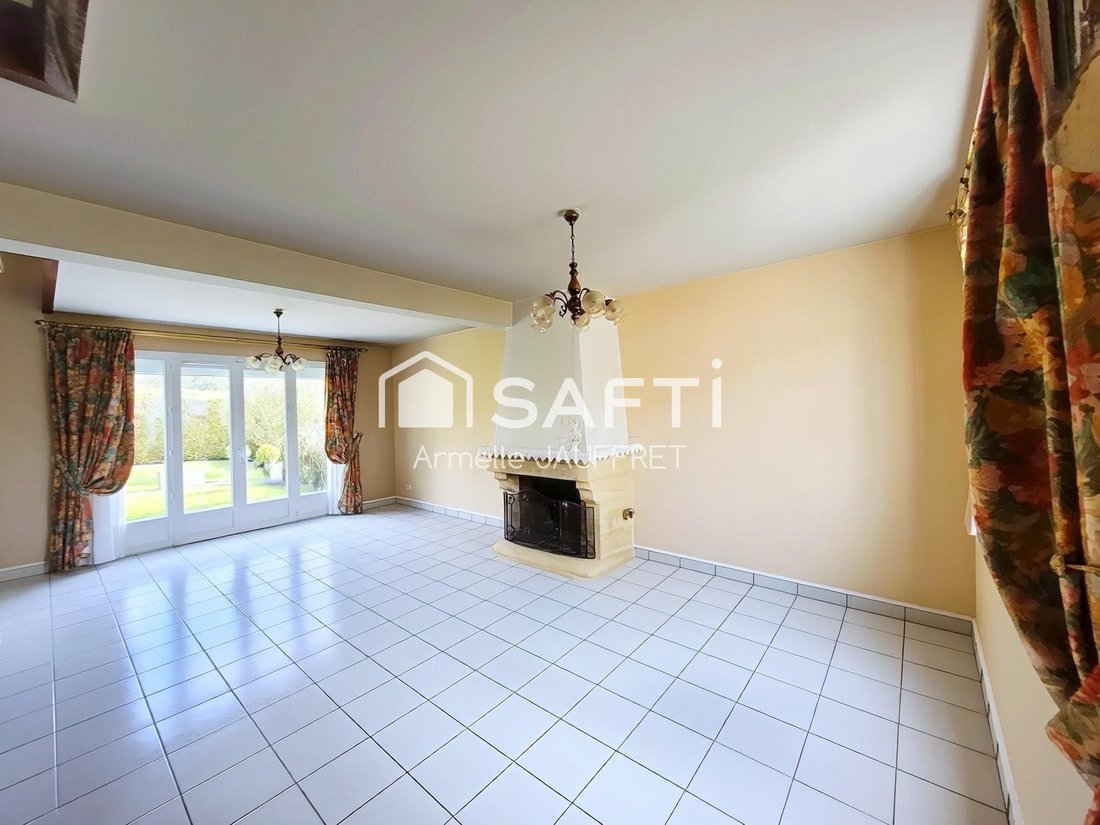 House in Saint-Brice-sous-Foret, Ile-de-France, France 4 - 17409289