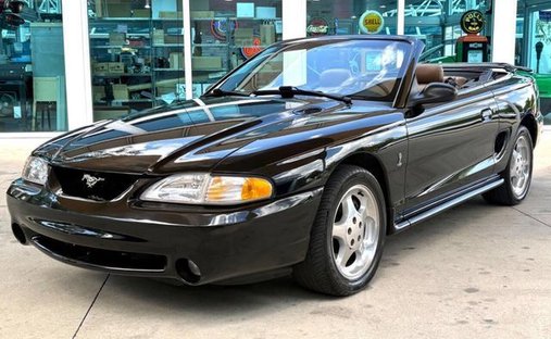 Ford Mustang in Calverton, NY, United States 1