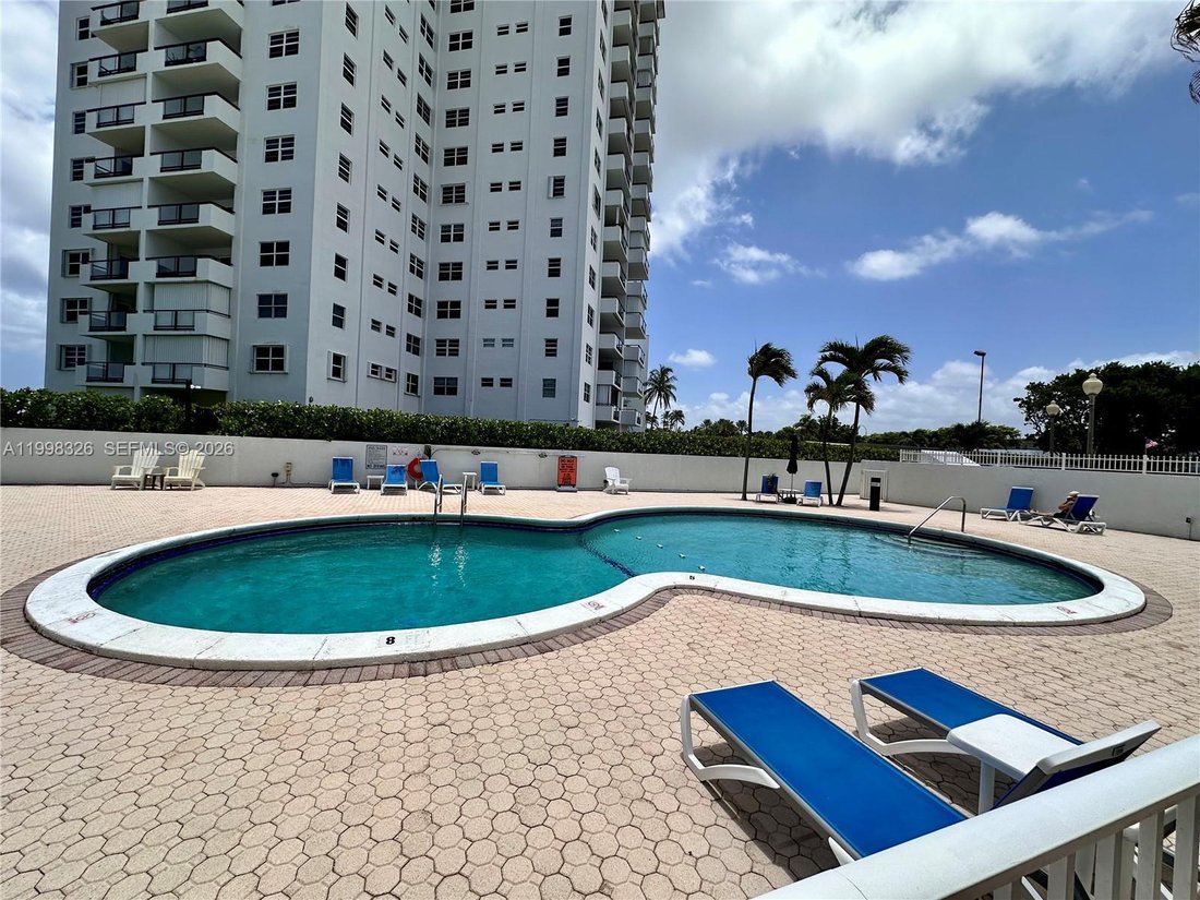 Condo in Hillsboro Beach, Florida, United States 3 - 17663395