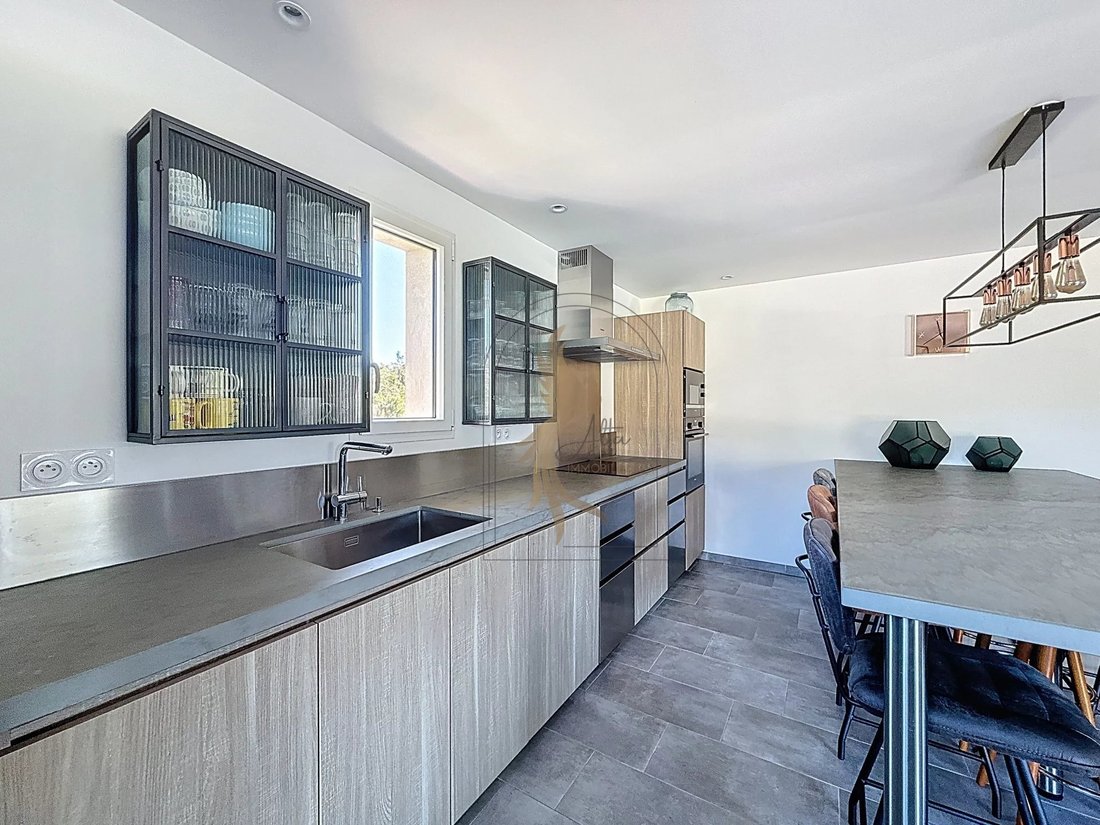 Villa in Porto-Vecchio, Corsica, France 5 - 17663765
