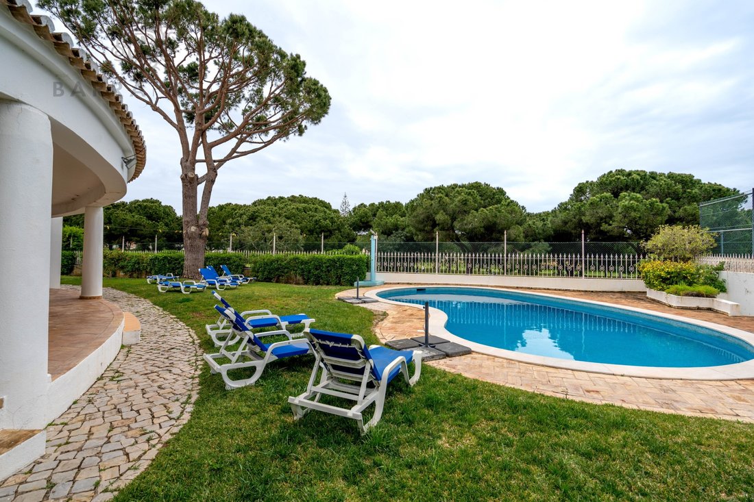 House in Quarteira, Algarve, Portugal 1 - 17666843