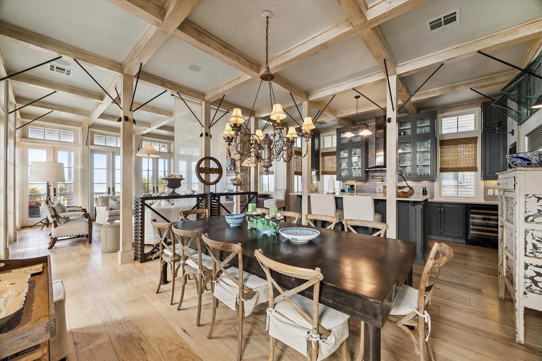 House in Galveston, Texas, United States 4 - 17665936