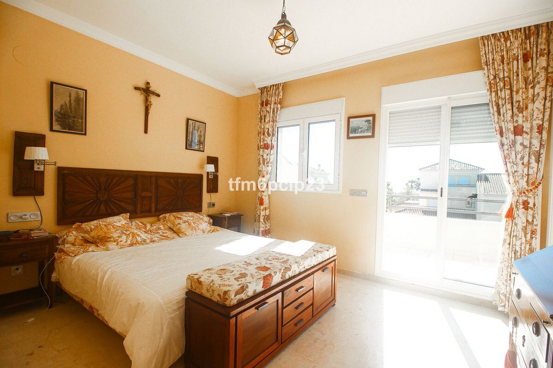 Penthouse in La Alcaidesa, San Roque, Andalusia 4 - 17565114