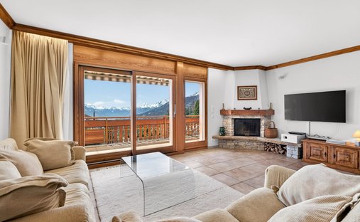 Apartment in Crans-Montana, Valais, Switzerland 1