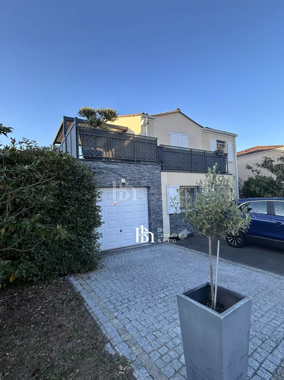 House in Villenave-d'Ornon, Nouvelle-Aquitaine, France 1 - 15602828