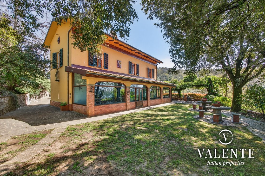 Villa in Pieve A Nievole, Tuscany, Italy 1 - 17662652