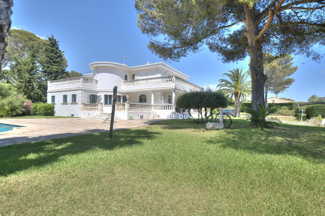 Villa in Le Dramont-Agay-Anthéor-Le Trayas, Saint-Raphaël, France 4 - 17666769