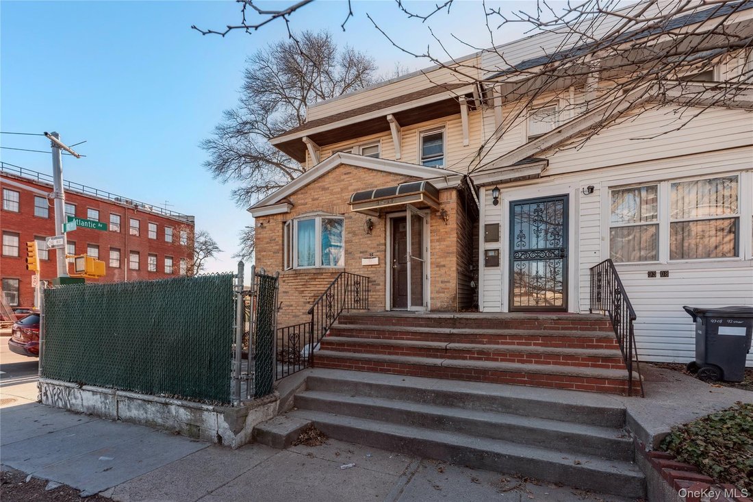 House in New York, New York, United States 2 - 17665464