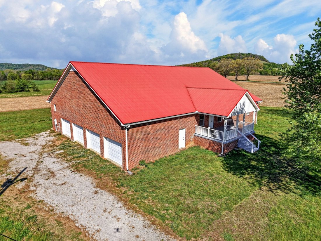 House in Petersburg, Tennessee, United States 3 - 17662998