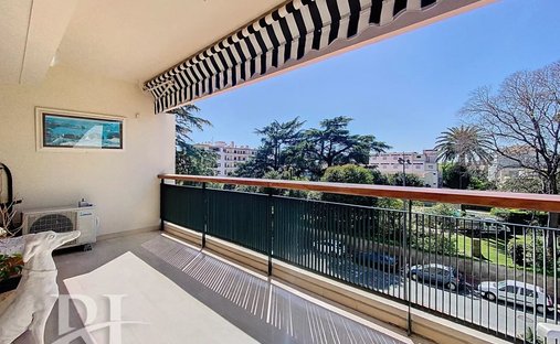 Apartamento en La Californie, Cannes, Francia 1