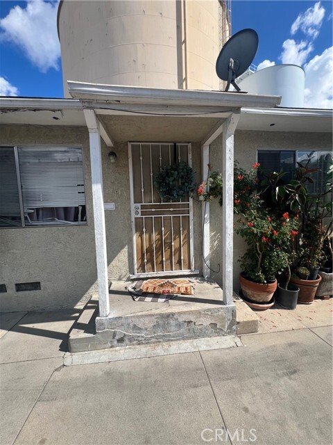 Huntington Park, California, United States 3 - 17665048