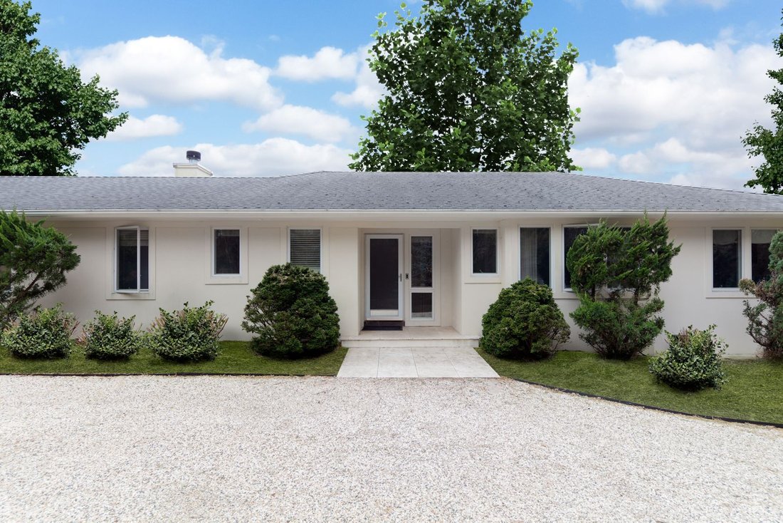 Southampton, New York, United States 2 - 17663387