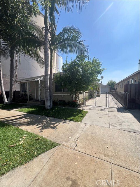 Huntington Park, California, United States 4 - 17665048