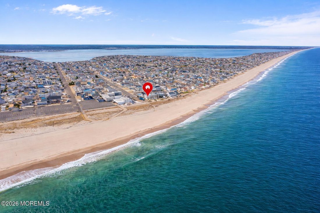 Condo in Seaside Heights, New Jersey, United States 1 - 17646072