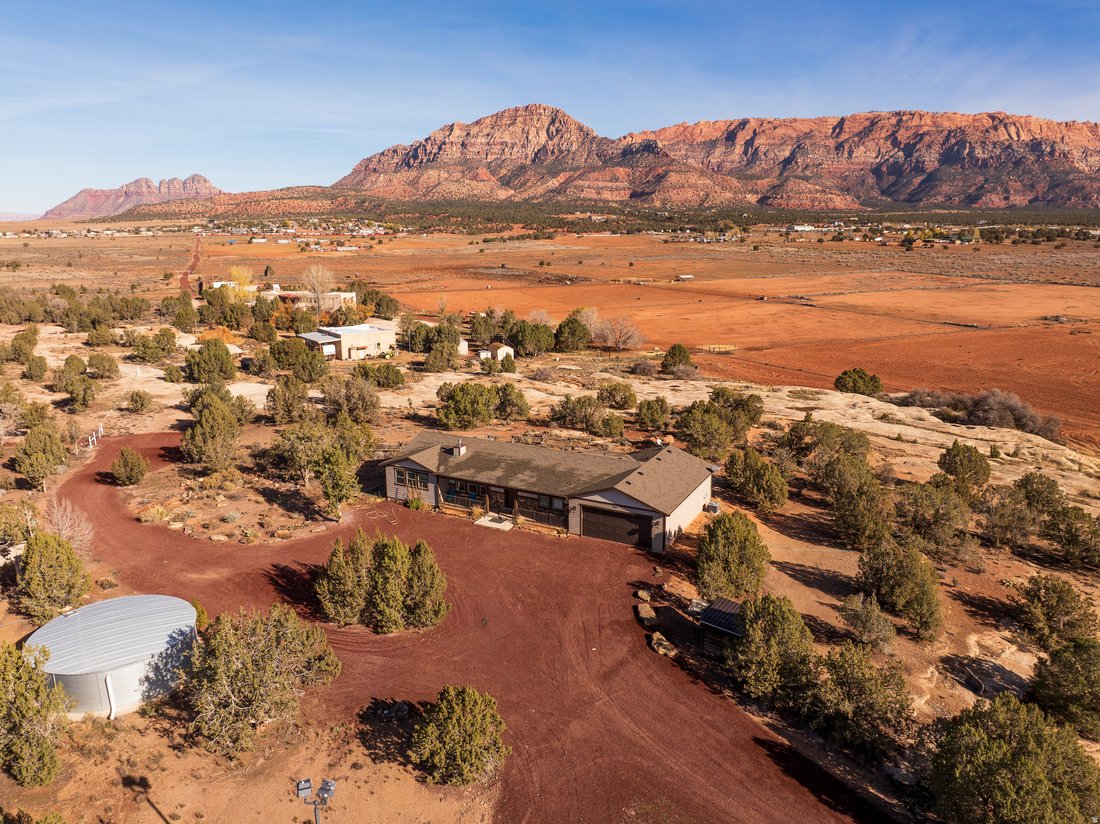 House in Hurricane, Utah, United States 4 - 17663128