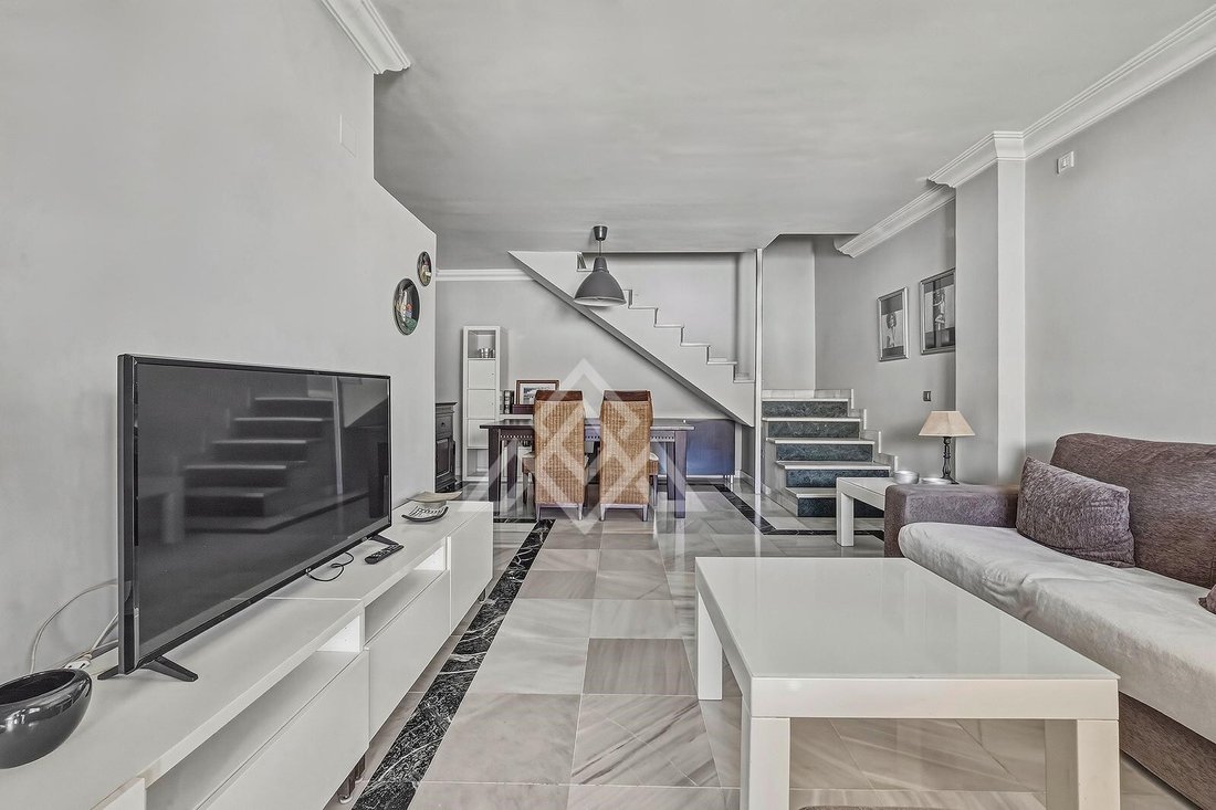 Apartment in Puerto Banus, Marbella, Spain 4 - 17666872
