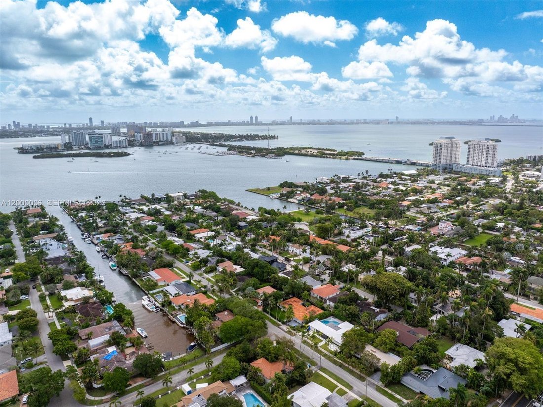 Casa a Miami, Florida, Stati Uniti 3 - 17665178