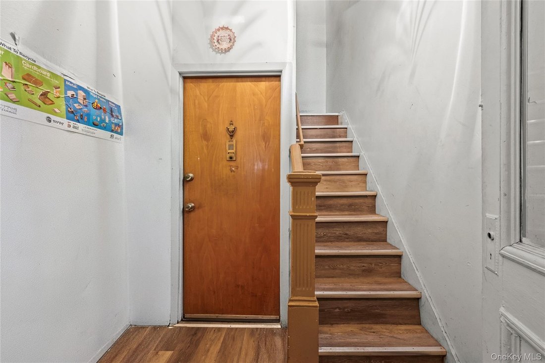 House in New York, New York, United States 4 - 17665464