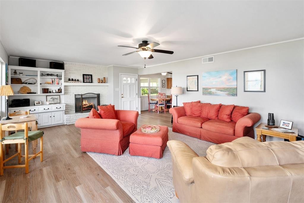 House in Trinidad, Texas, United States 5 - 17666344