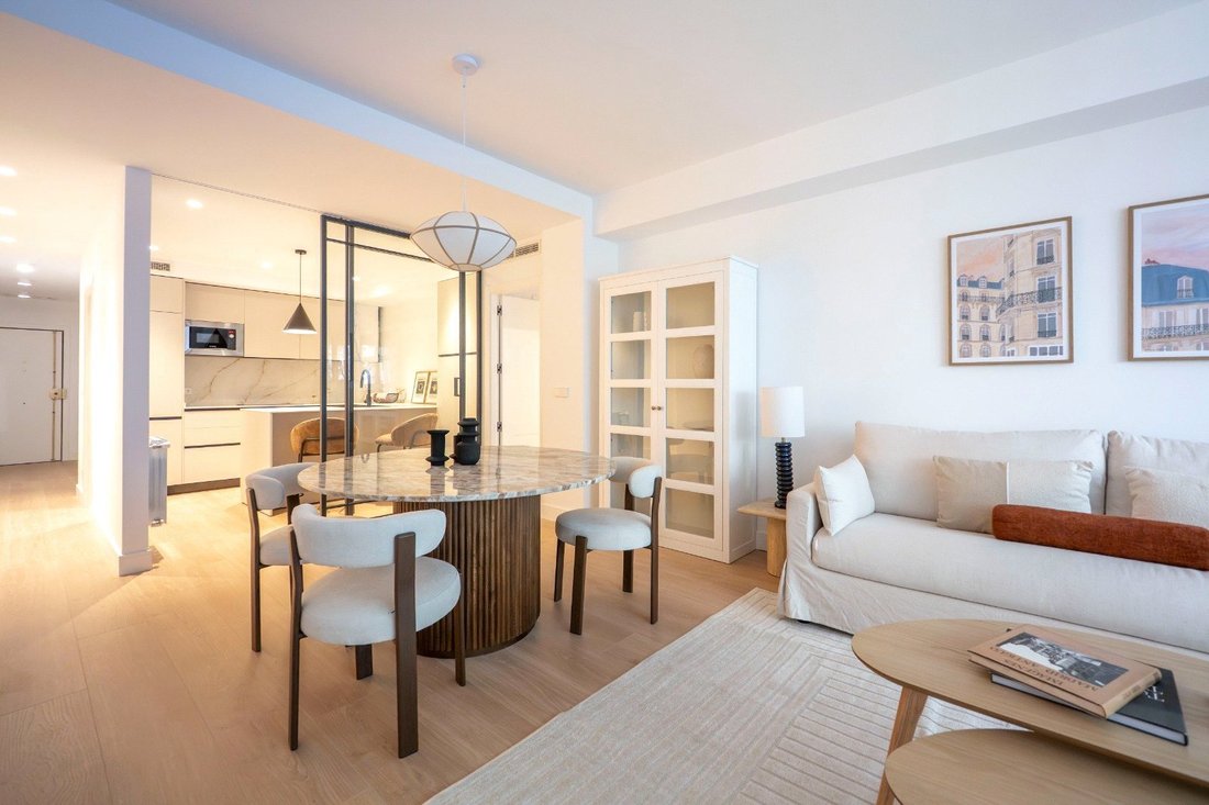 Apartment in Tetuan, Madrid, Spain 2 - 17663428