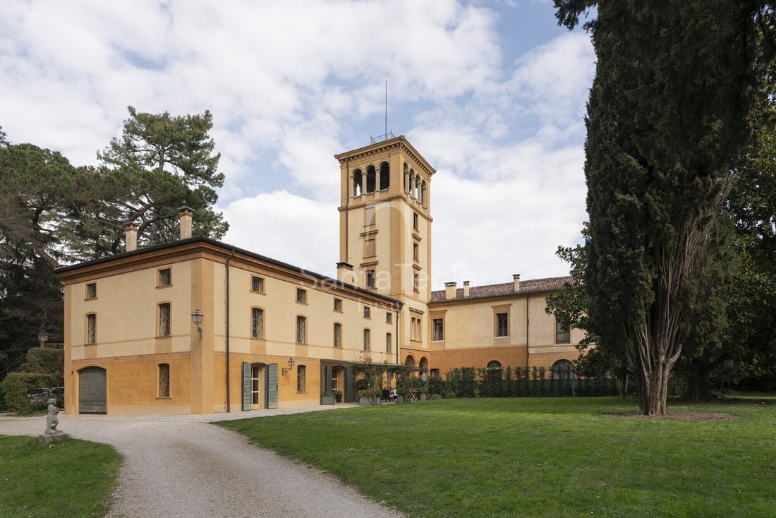 Bassano del Grappa, Veneto, Italy 2 - 17602221