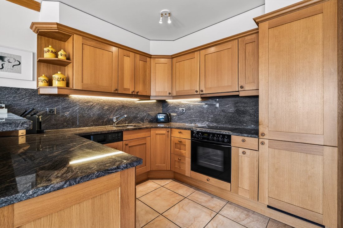 Apartment in Crans-Montana, Valais, Switzerland 5 - 17663220
