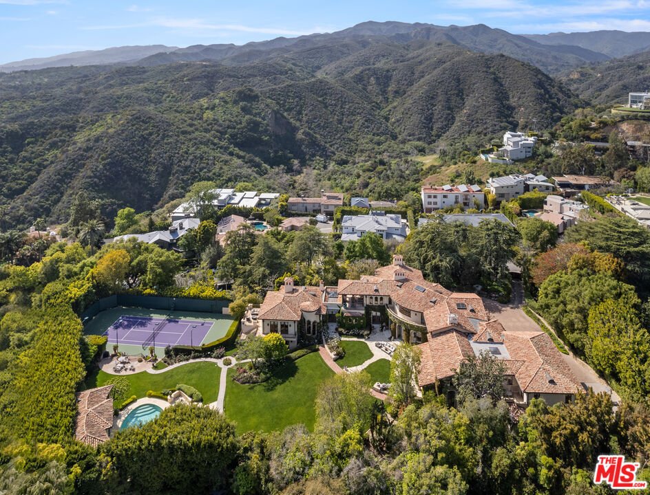 House in Los Angeles, California, United States 1 - 17664275