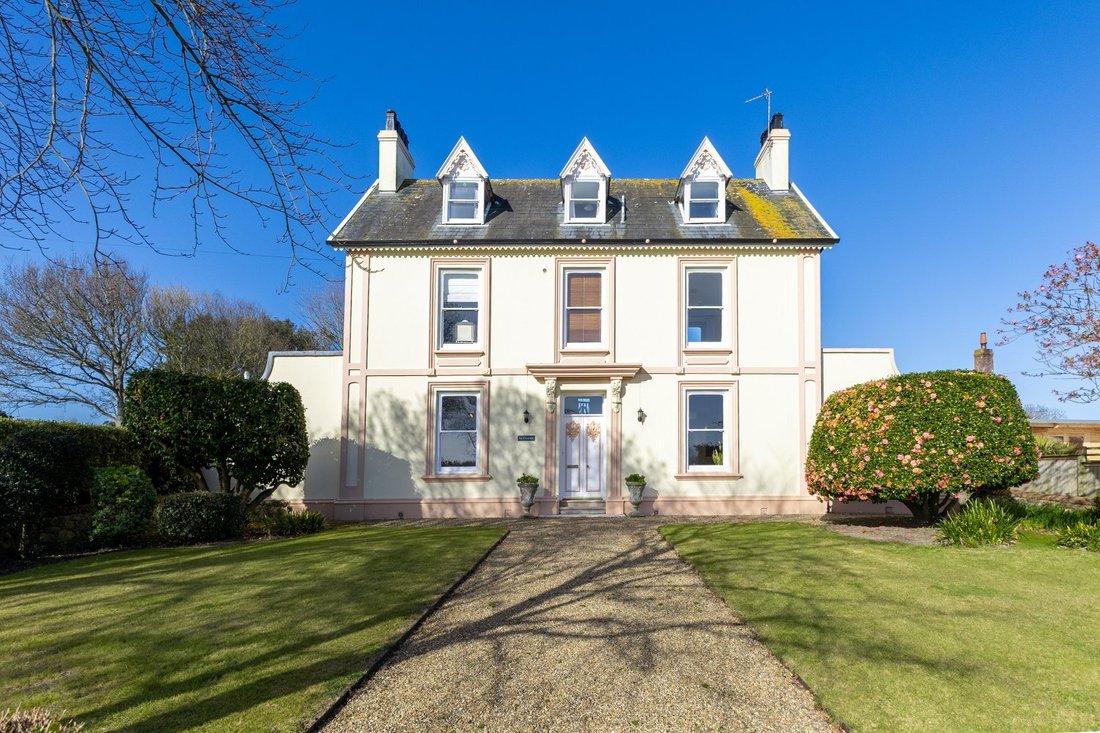 House in England 1 - 17663207