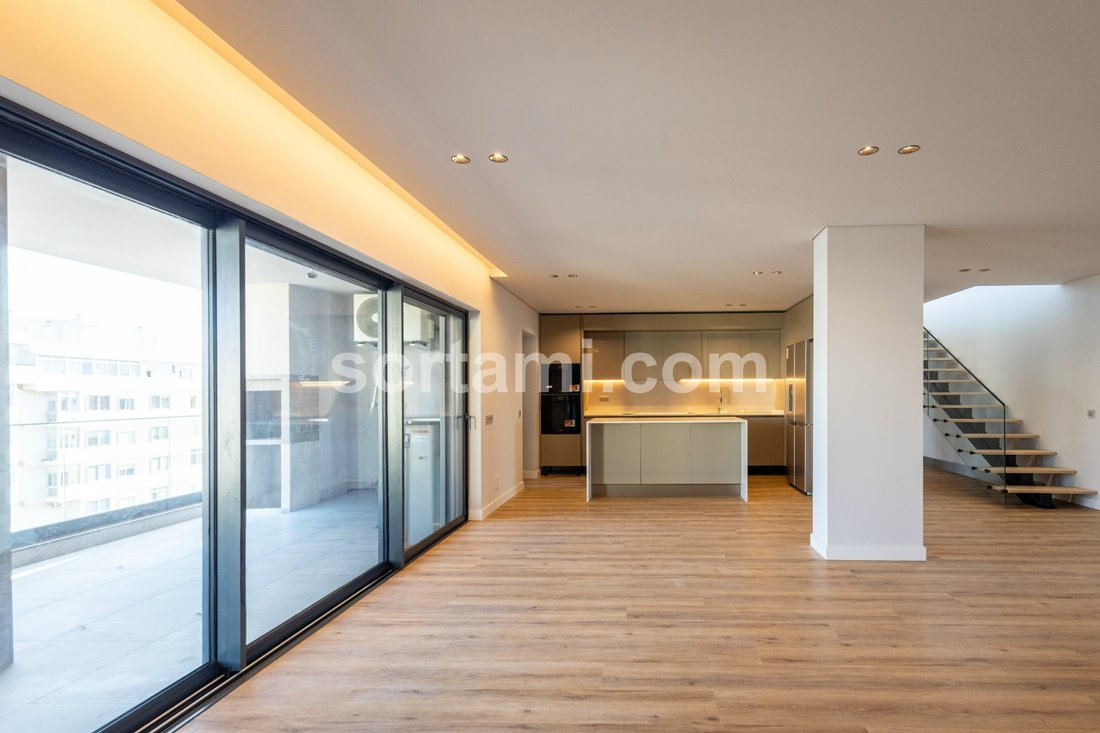 Apartment in Faro (Se e Sao Pedro), Algarve, Portugal 2 - 17667063