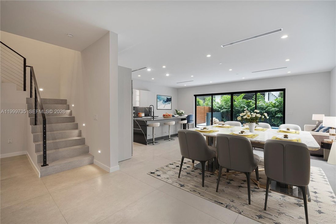 House in Miami, Florida, United States 5 - 17662799