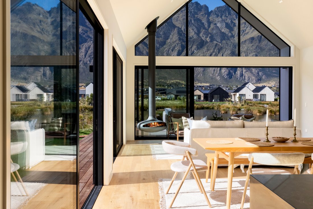 House in Queenstown, Otago, New Zealand 5 - 17665091