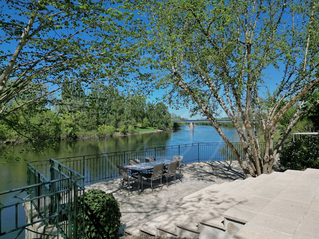 Villa in Gensac, Nouvelle-Aquitaine, France 4 - 17666040