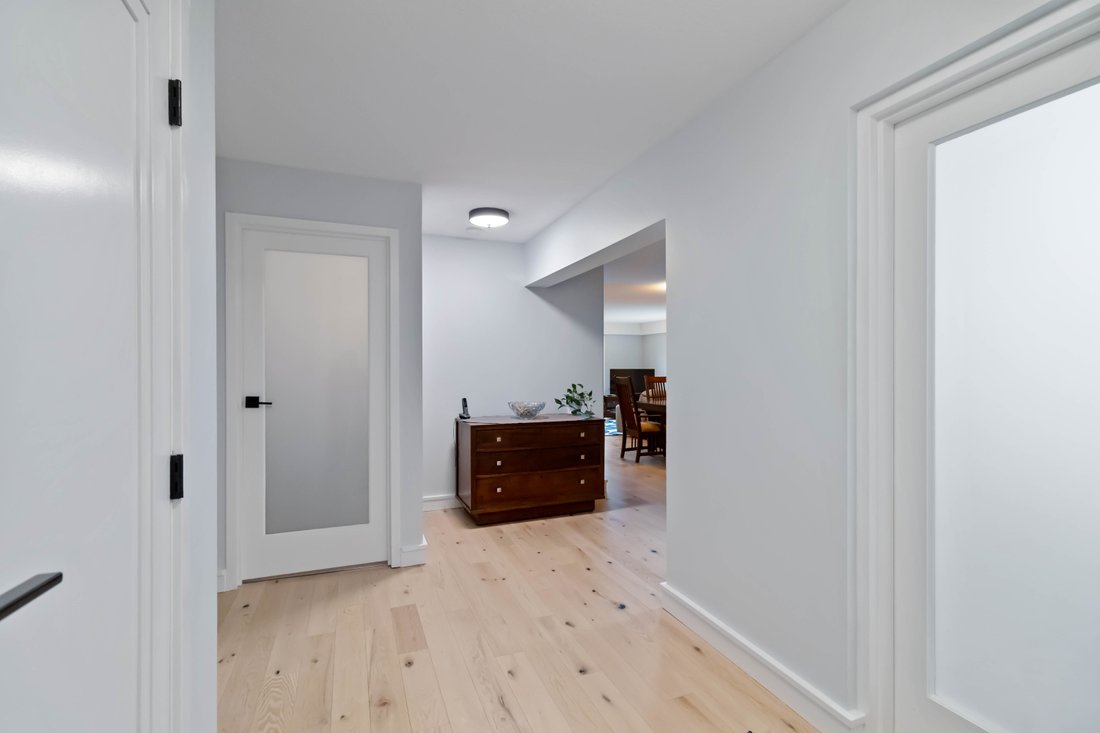 Condo in Victoria, British Columbia, Canada 4 - 17663840