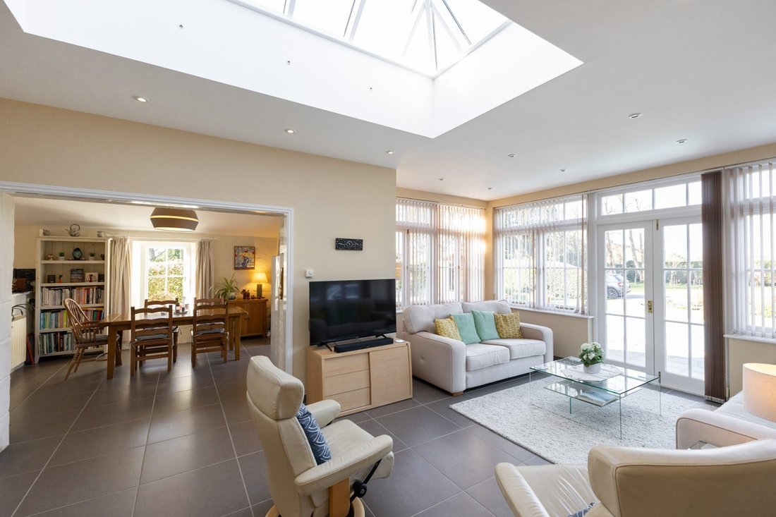 House in England 4 - 17663207