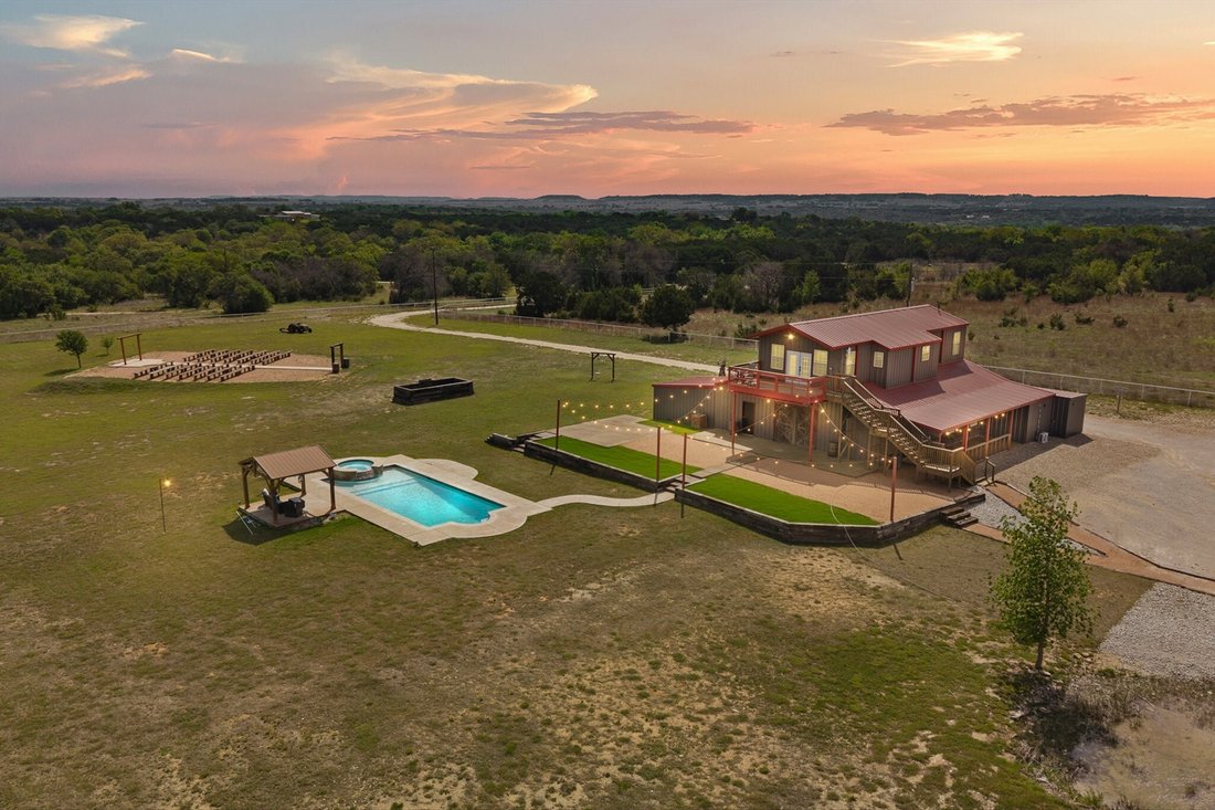 House in Glen Rose, Texas, United States 2 - 17666555