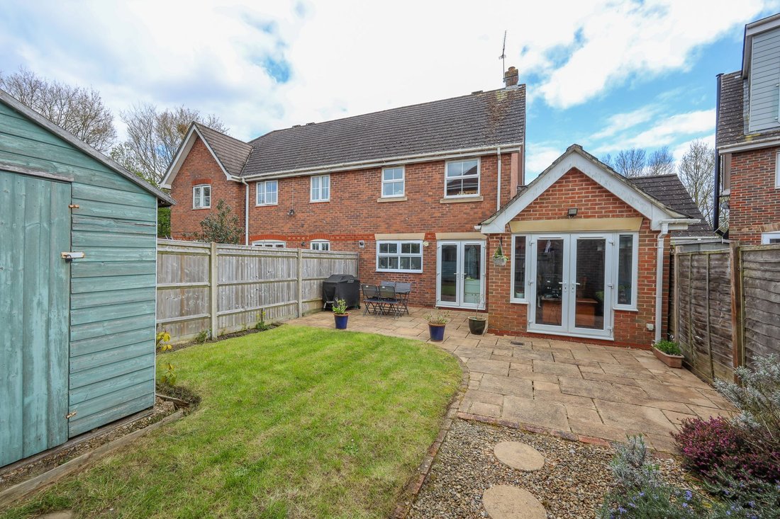 House in Burgess Hill, England 4 - 17663533