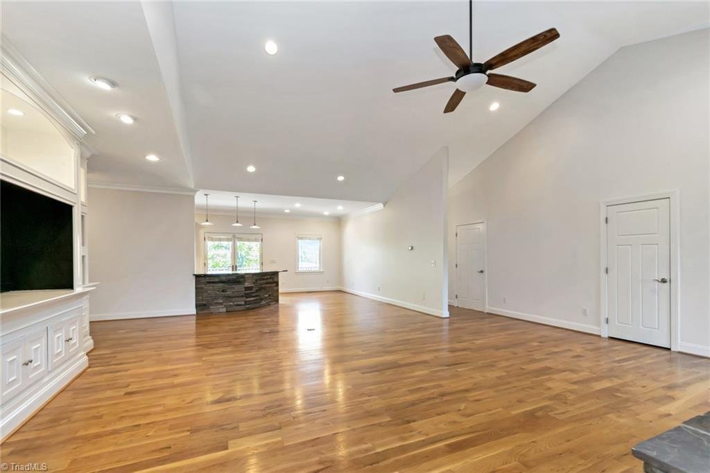 House in North Wilkesboro, North Carolina, United States 3 - 17662413