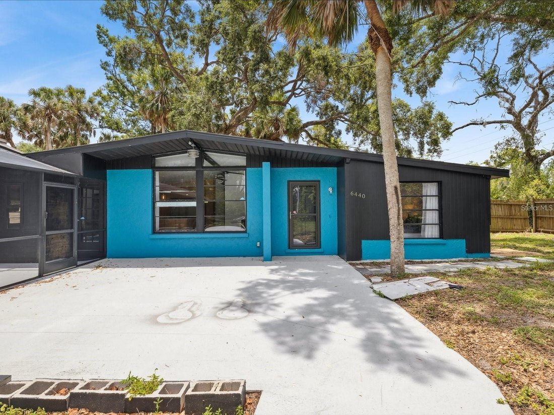 House in Sarasota, Florida, United States 1 - 17665522