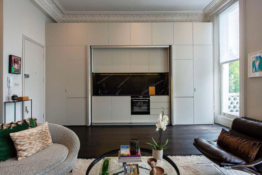 Apartment in Holland Park, Kensington And Chelsea, England 4 - 17662549