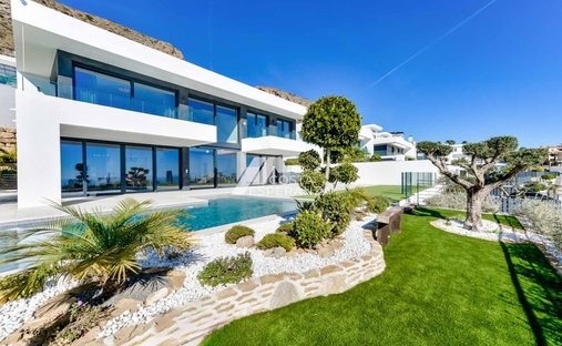 Villa in Finestrat, Valencian Community, Spain 1
