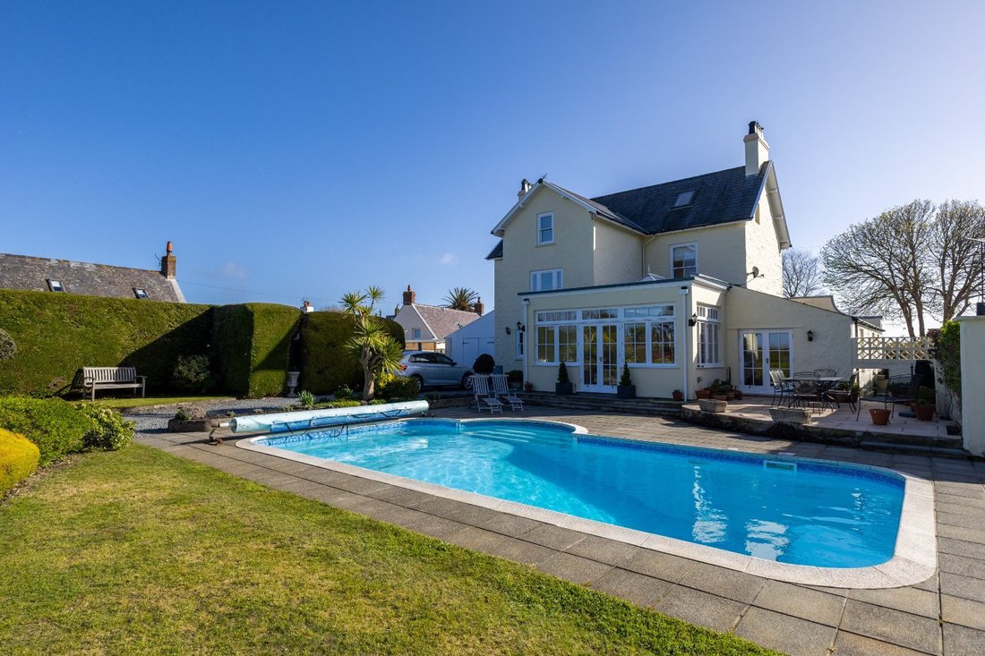 House in England 2 - 17663207